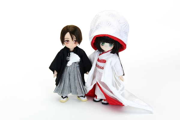 結婚式のウェルカムドールとかに使えそうだね。