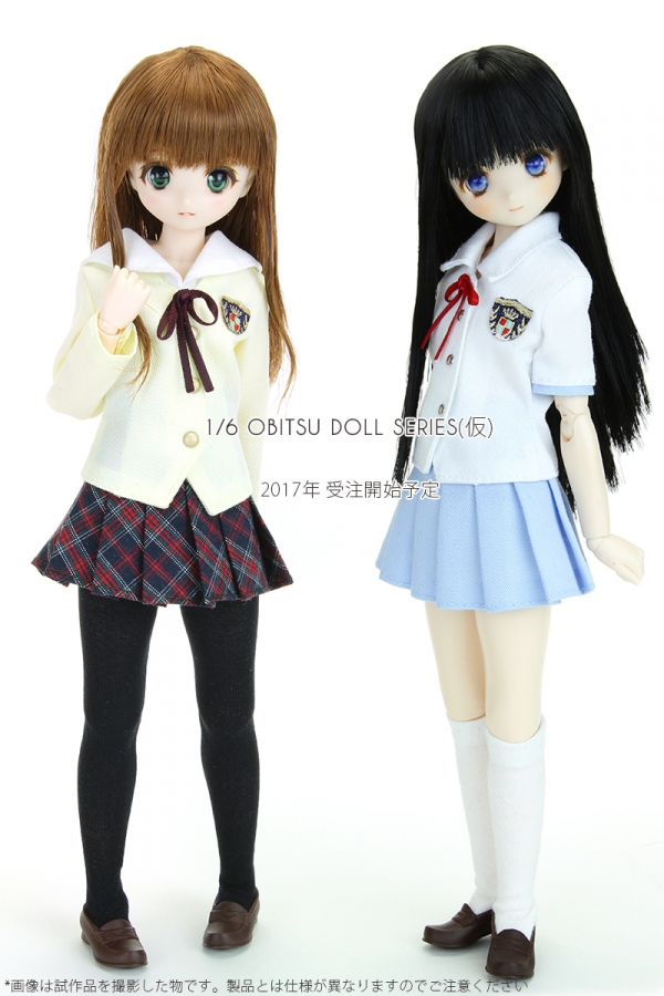 同じ中学の冬服、夏服の設定。タイツは100デニール以上であるべきだと思う。