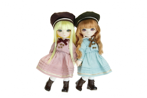 ニナではありません。ニーナです。